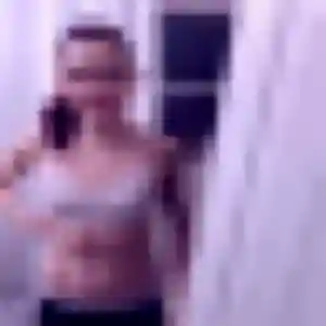 Leana de Changé, 24 ans - rencontre coquine discret