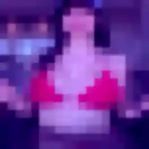 Nicole (20 ans) à Couëron propose un rencontre coquine maintenant