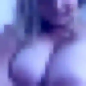 Flavie, femme de 39 ans propose rencontre coquine à Herbignac
