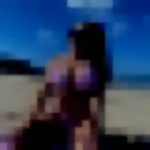 Aisha, fille de 21 ans propose rencontre coquine à Le Loroux-Bottereau