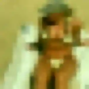 Celine, 29 ans, veut un rencontre coquine à Saint-Georges-sur-Loire
