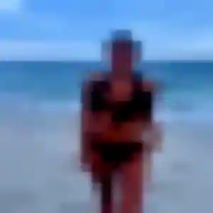 Sexy Faustine, 34 ans à Saint-Léger-de-Linières - voir sa photo